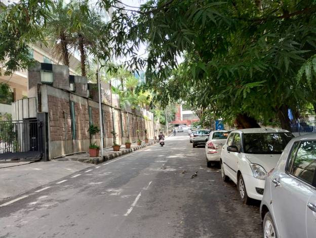 Cunningham Road - Locality in Bangalore