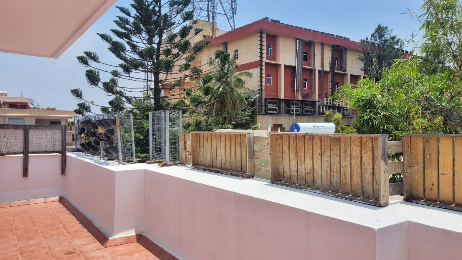 Premium 3 BHK residence in the heart of Cooke Town, off Davis Road. - Image 11