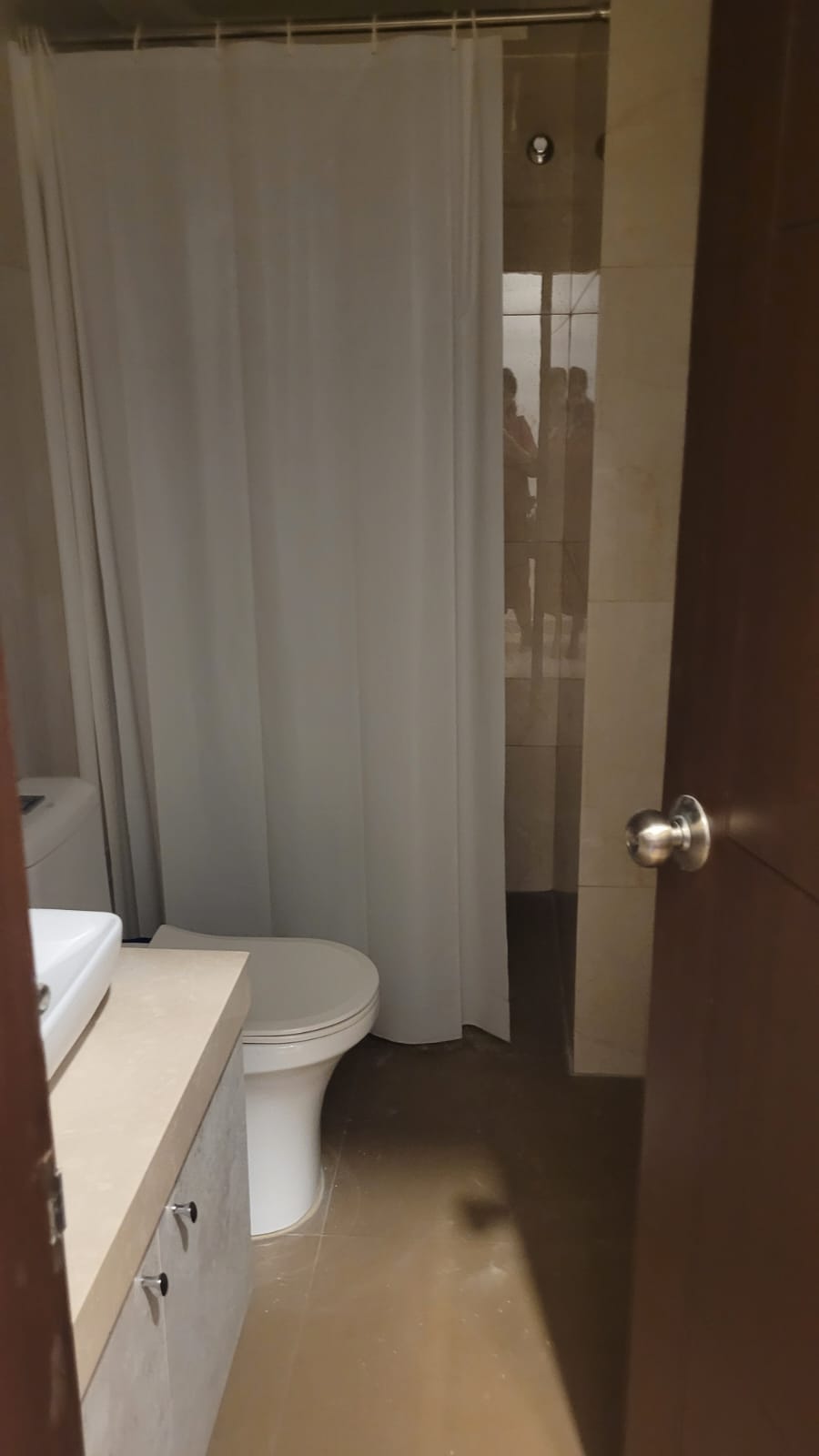 Luxurious 3 BHK Rental Property in the serene lanes of Richards Town | 2214 sqft with Parking - Image 8