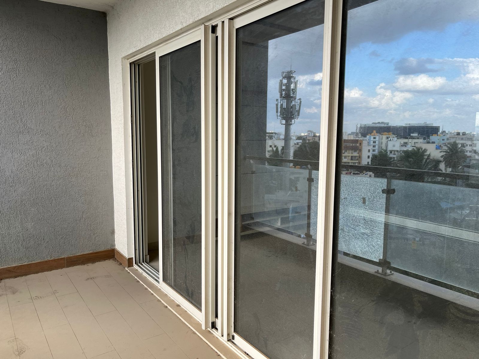 Nagwara, Spacious 4BHK, SNN Clermont, Elite Views - Image 11