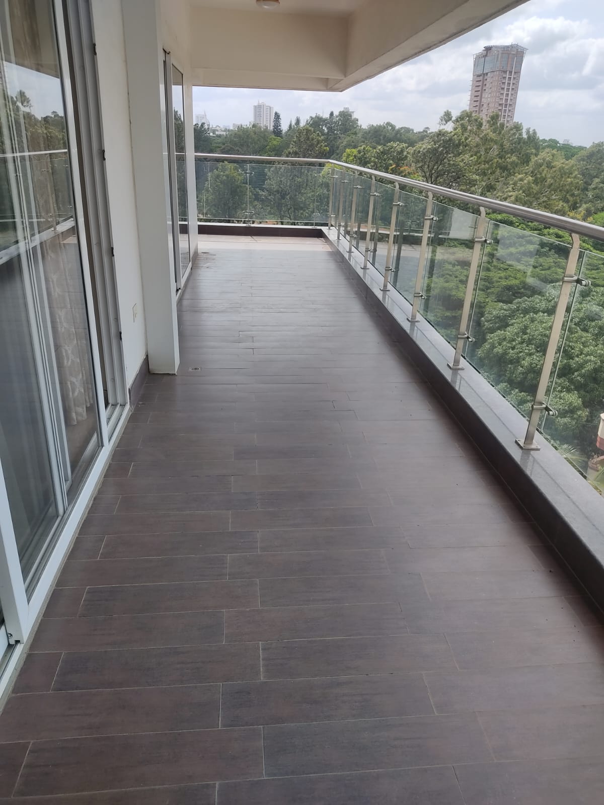 Ulsoor, Grand 4BHK, Prestige Hermitage, Ultra-Luxury Rental - Property in Bangalore