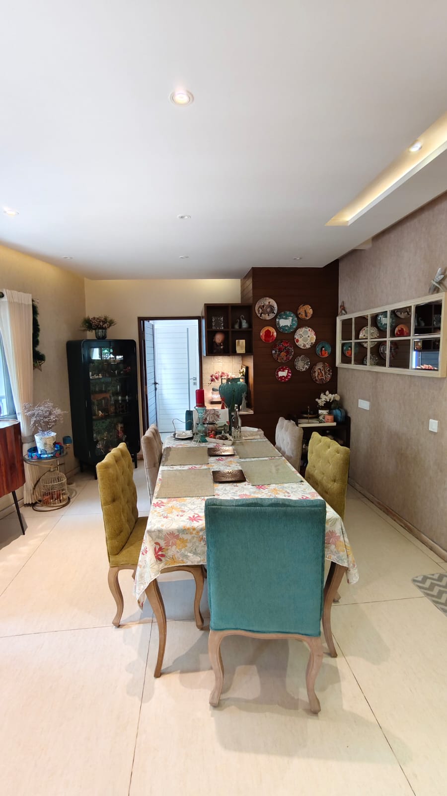 Ulsoor, Spacious 3BHK - Image 5