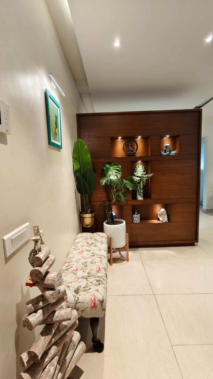 Ulsoor, Spacious 3BHK - Image 9
