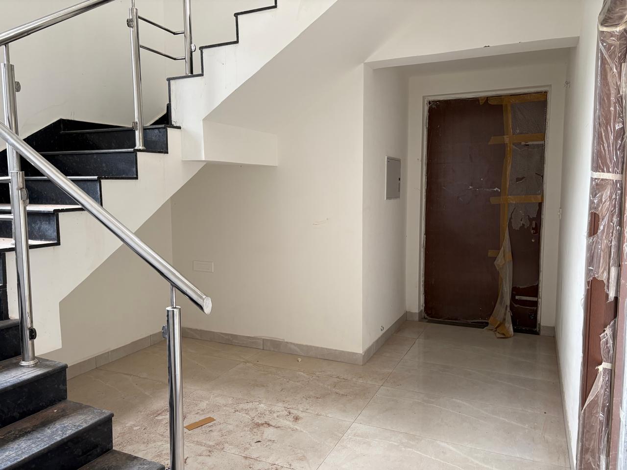 Hennur, Grand 4BHK Villa, Radiance Gardenia, East-Facing Luxury - Image 4