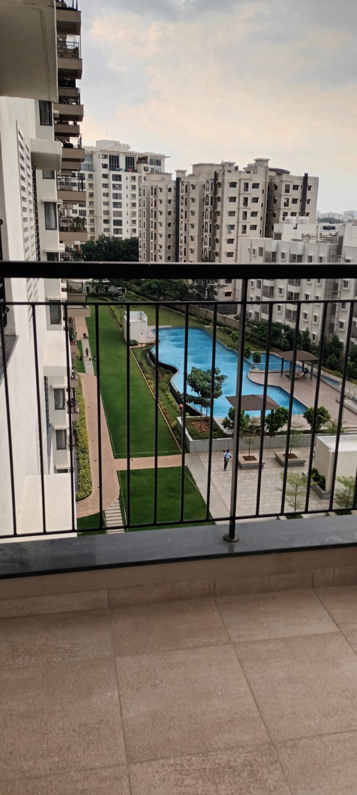 Seegehalli, Luxury 3BHK, Sobha Lake Garden, Lake View Exclusive - Image 7