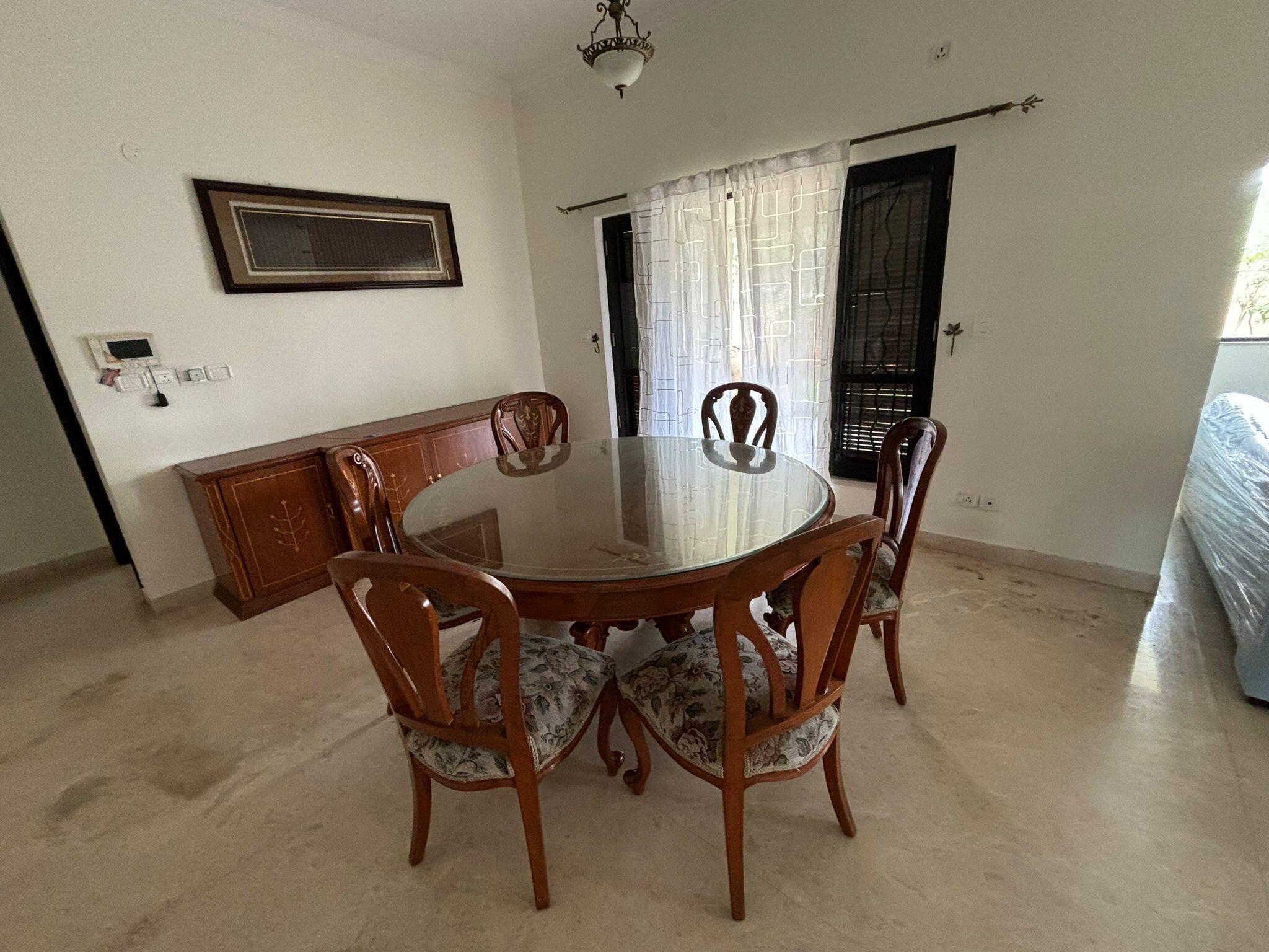 Doddaballapur Road, Grand 4BHK Villa, Prestige Oasis, Exclusive Living - Image 4