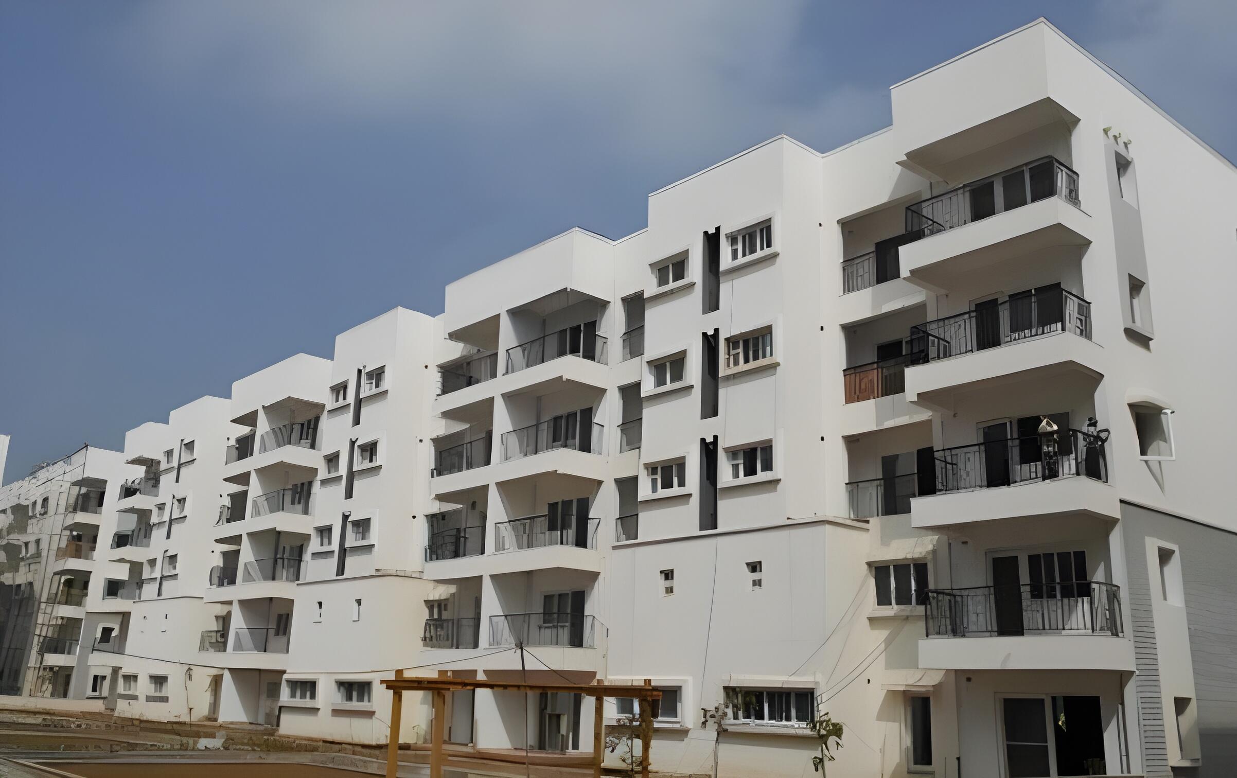 Yelahanka, Executive 4BHK, Prestige Garden Bay, Low-Rise Luxury - Image 4