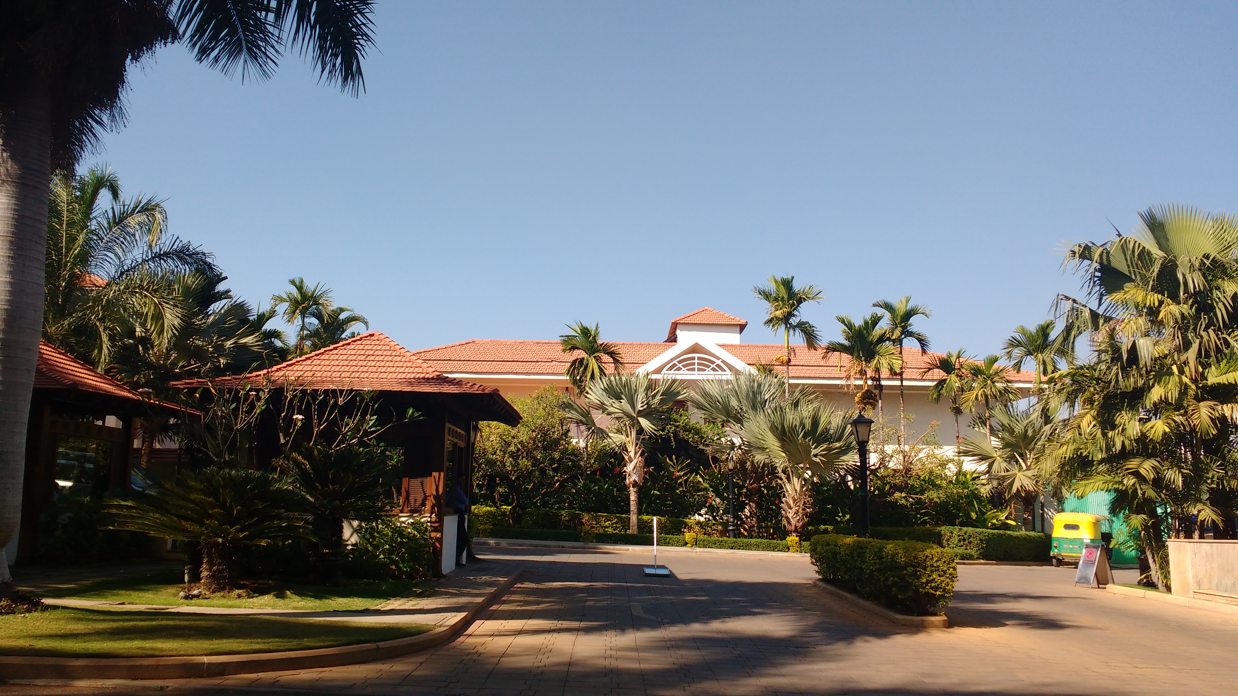 Kodihalli, Executive 4BHK, Prestige Leela Residences, Palatial Rental - Image 9