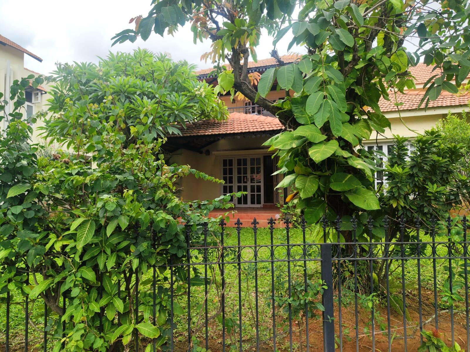 Whitefield, Luxurious 4BHK Villa, Adarsh Palm Meadows, Elite Living - Image 2