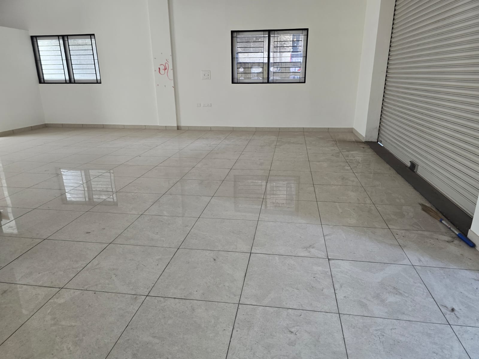 JP Nagar, Premium Showroom, Ground Floor, High Visibility - Image 6