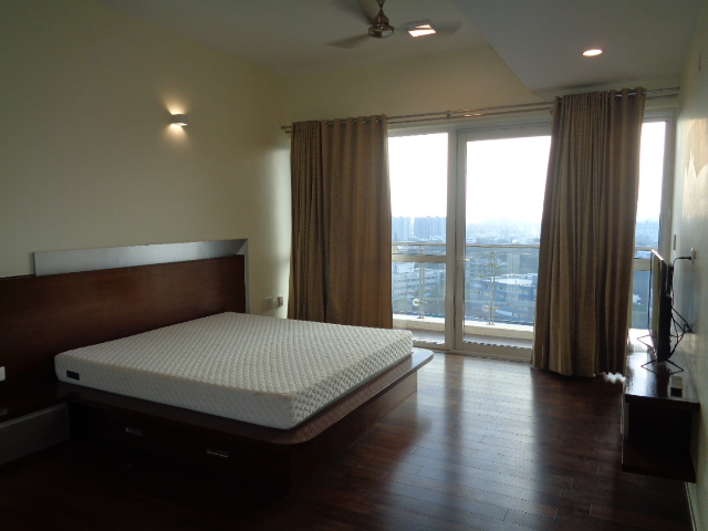 Whitefield, Grand 4BHK Sky Villa, Prestige White Meadows, Exclusive Rental - Image 13