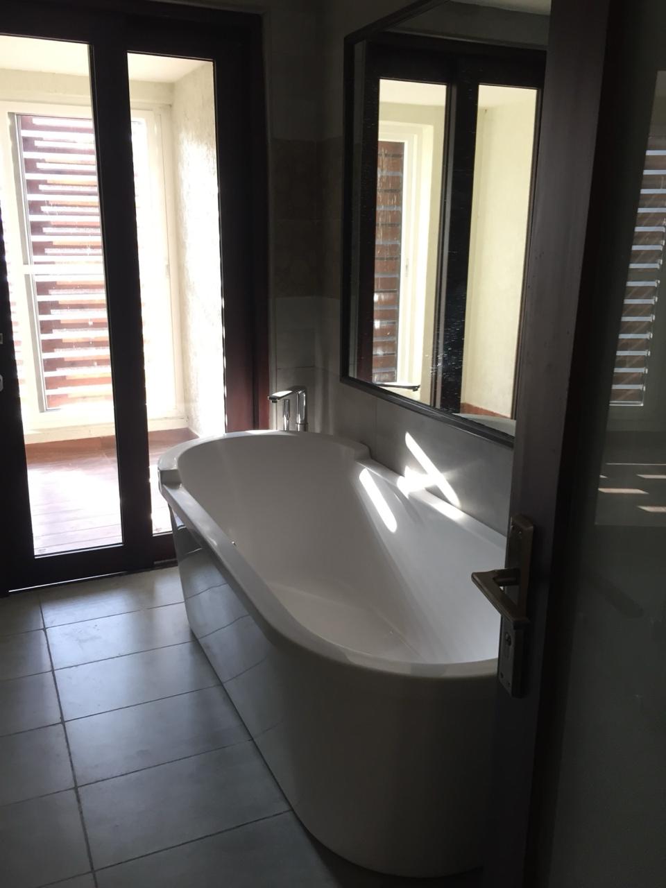 Kodihalli/Old Airport Rd, Ultra-Luxury 4BHK Duplex, Embassy Grove - Image 7