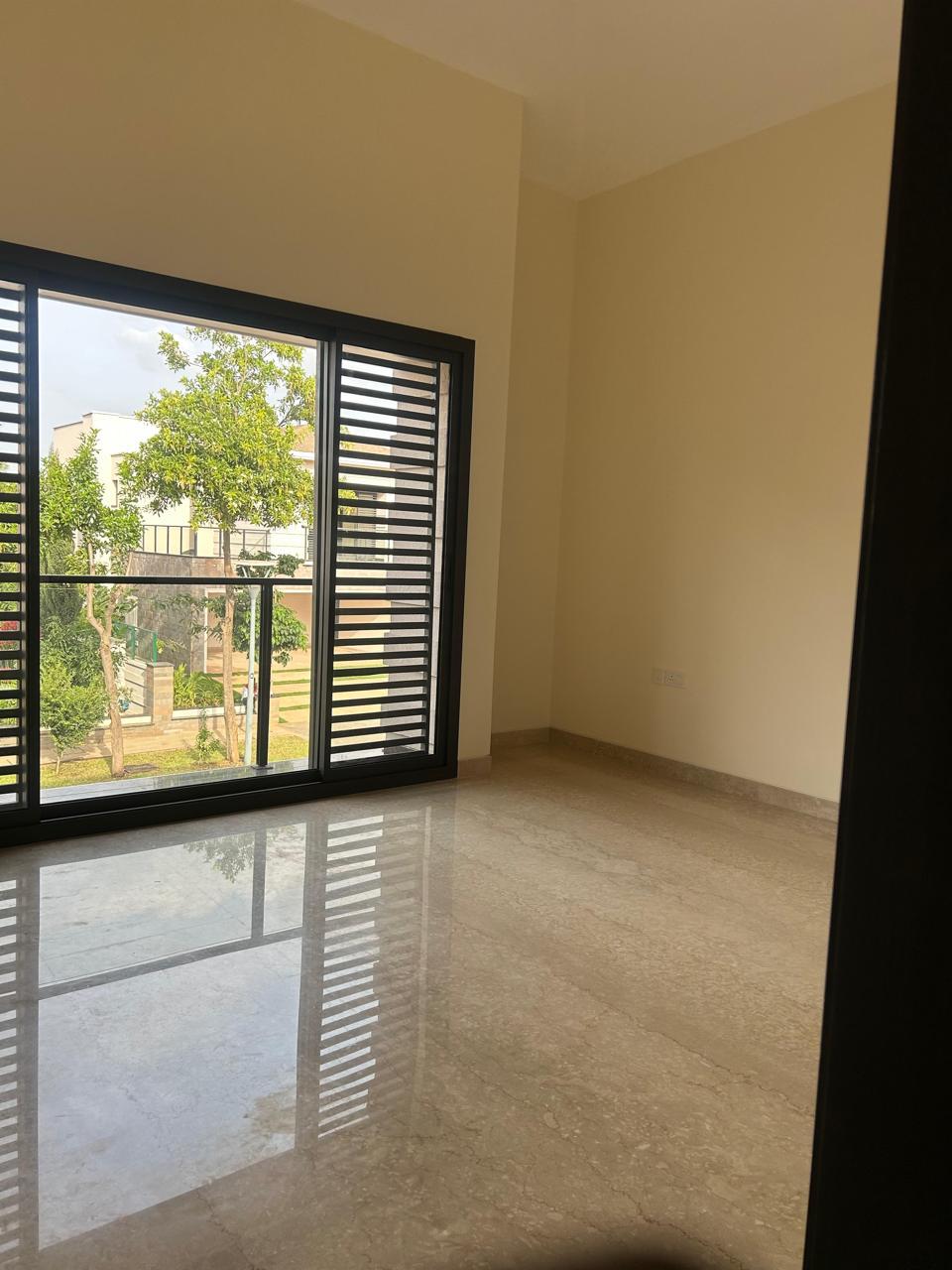 Devanahalli, Presidential 5BHK Villa, SOBHA Lifestyle Legacy - Image 10