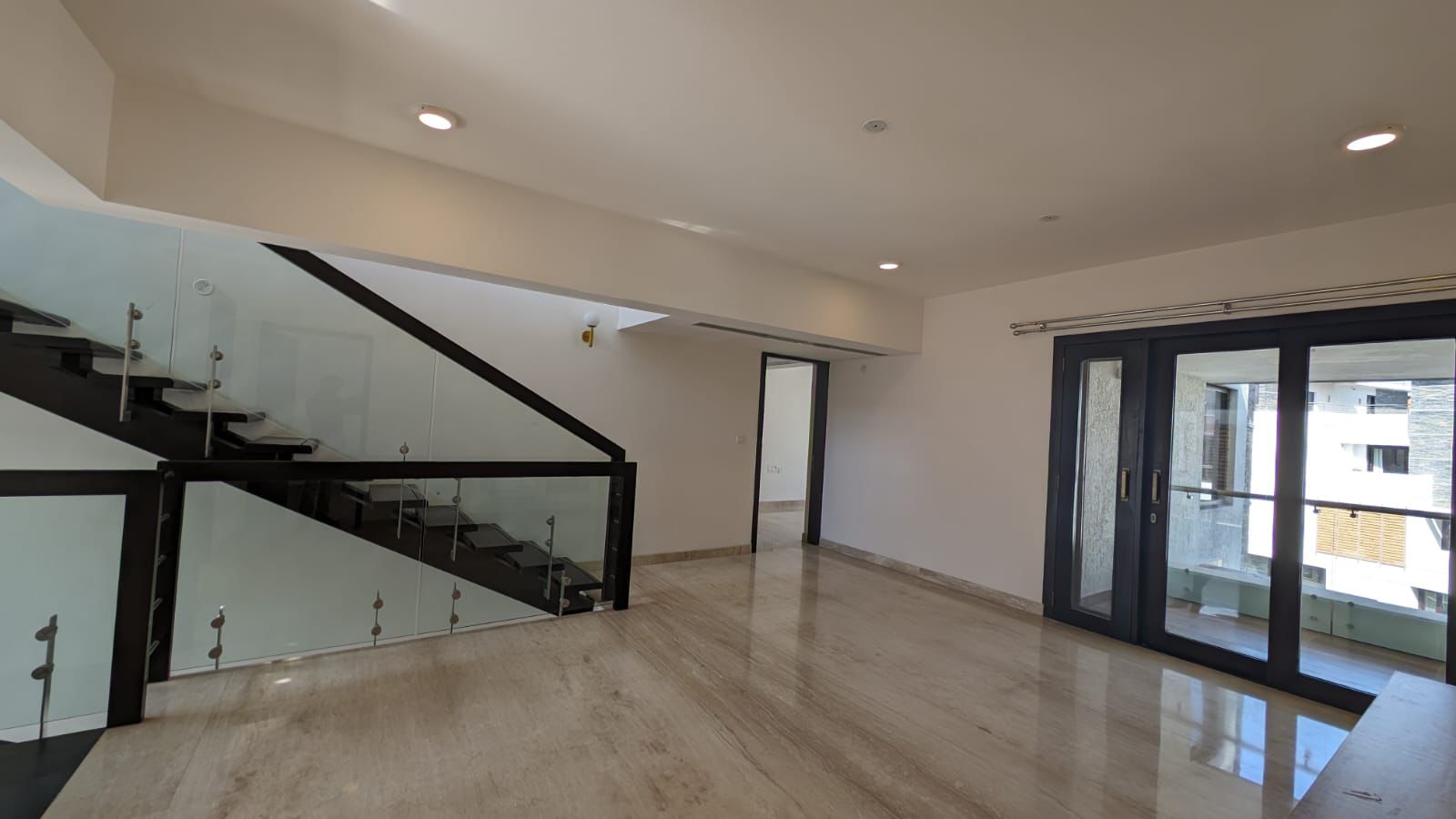 Domlur/Kodihalli, Ultra-Luxury 4BHK Triplex, Embassy Grove, Private Pool - Image 4