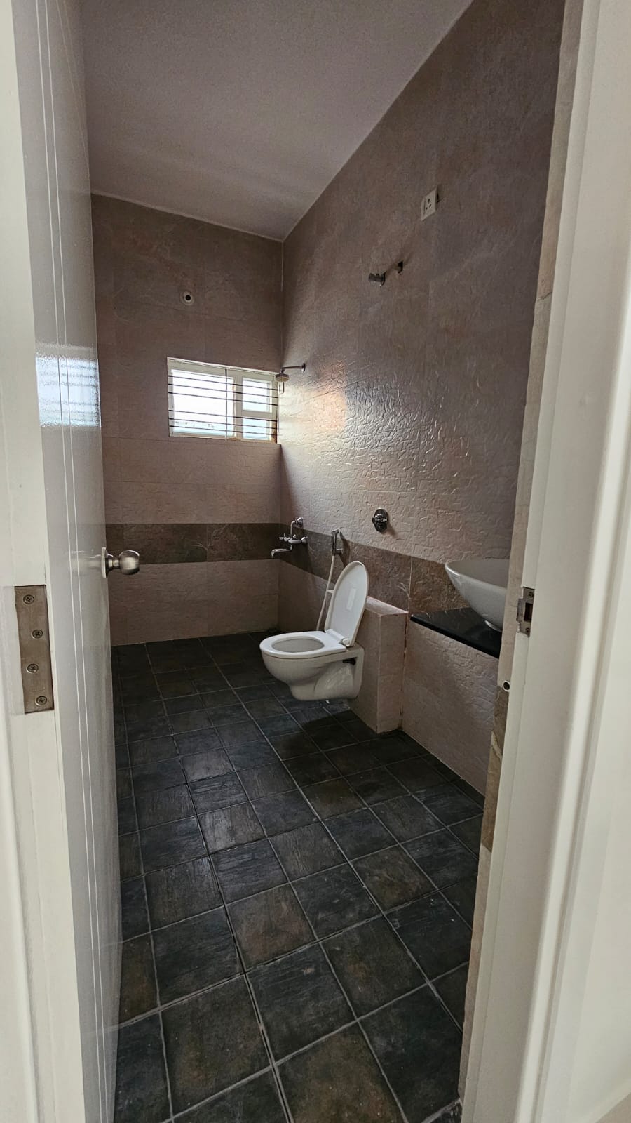 *🏡 FOR SALE: 4BHK Independent Row-House villa in Smart Neighborhoods* - Image 2