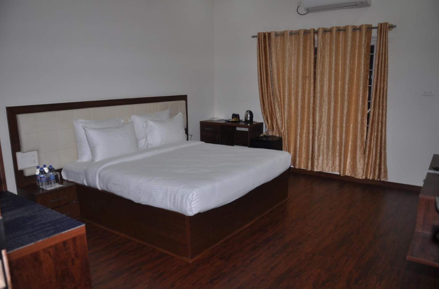 Swiss Town Fully Furnished 3BR Luxury Villa for Sale  5 Cr - Image 5