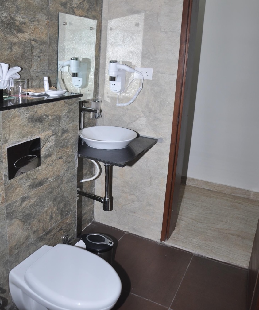 Swiss Town Fully Furnished 3BR Luxury Villa for Sale  5 Cr - Image 7