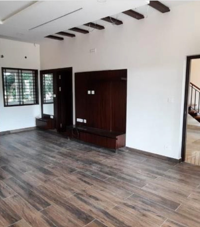 Luxury Villa for Sale – Swiss Town, Sadahalli Gate 5.5 Cr [Exchange Only] - Image 7