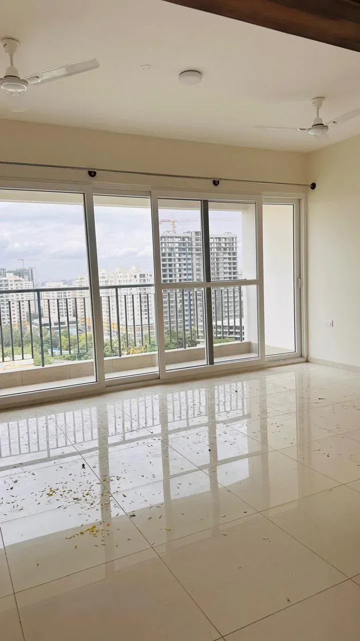 Sarjapur Road | High-Rise Luxury Living | 1329 Sq. Ft.