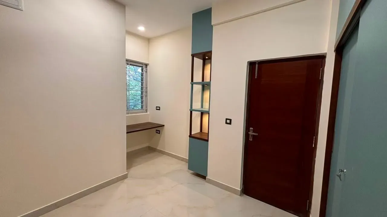 JP Nagar 2nd Phase | Vastu Compliant Luxury Flat | 2,400 Sq. Ft. 3