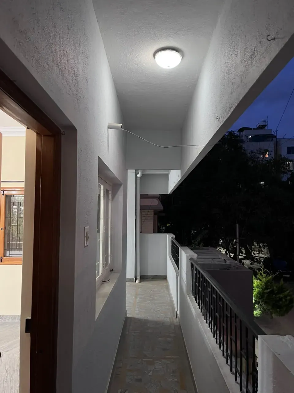 Richmond Town | Exclusive Single-Floor Residence | 2200 Sq. Ft. 1