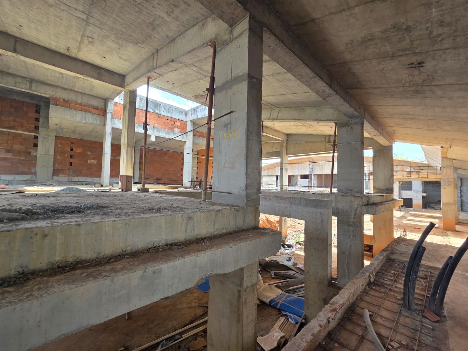 North Bangalore Exquisite Unfurnished Villa at After the Rain - Image 6