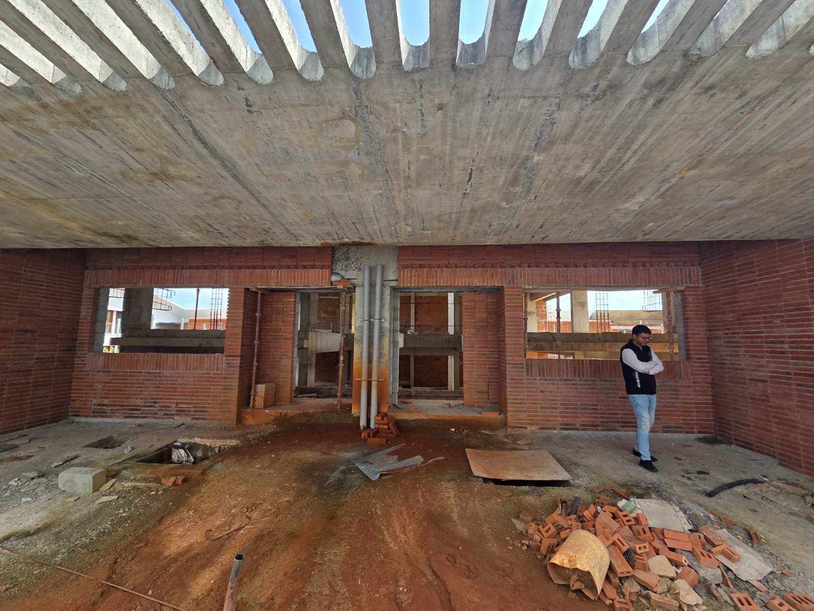 North Bangalore Exquisite Unfurnished Villa at After the Rain - Image 10