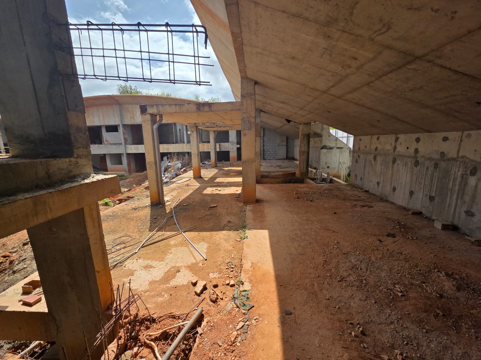 North Bangalore Exquisite Unfurnished Villa at After the Rain - Image 15