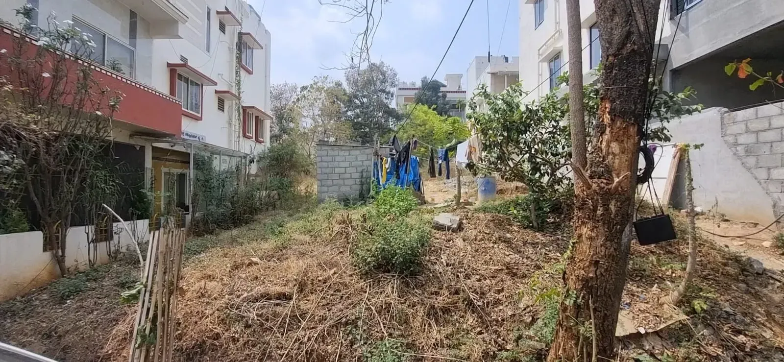 Looking for the perfect place to build your dream home or make a smart investment. Here is your opportunity at "Happy Valley Layout," Uttarahalli. A 2400 Sq.ft,. East facing plot. - Image 2