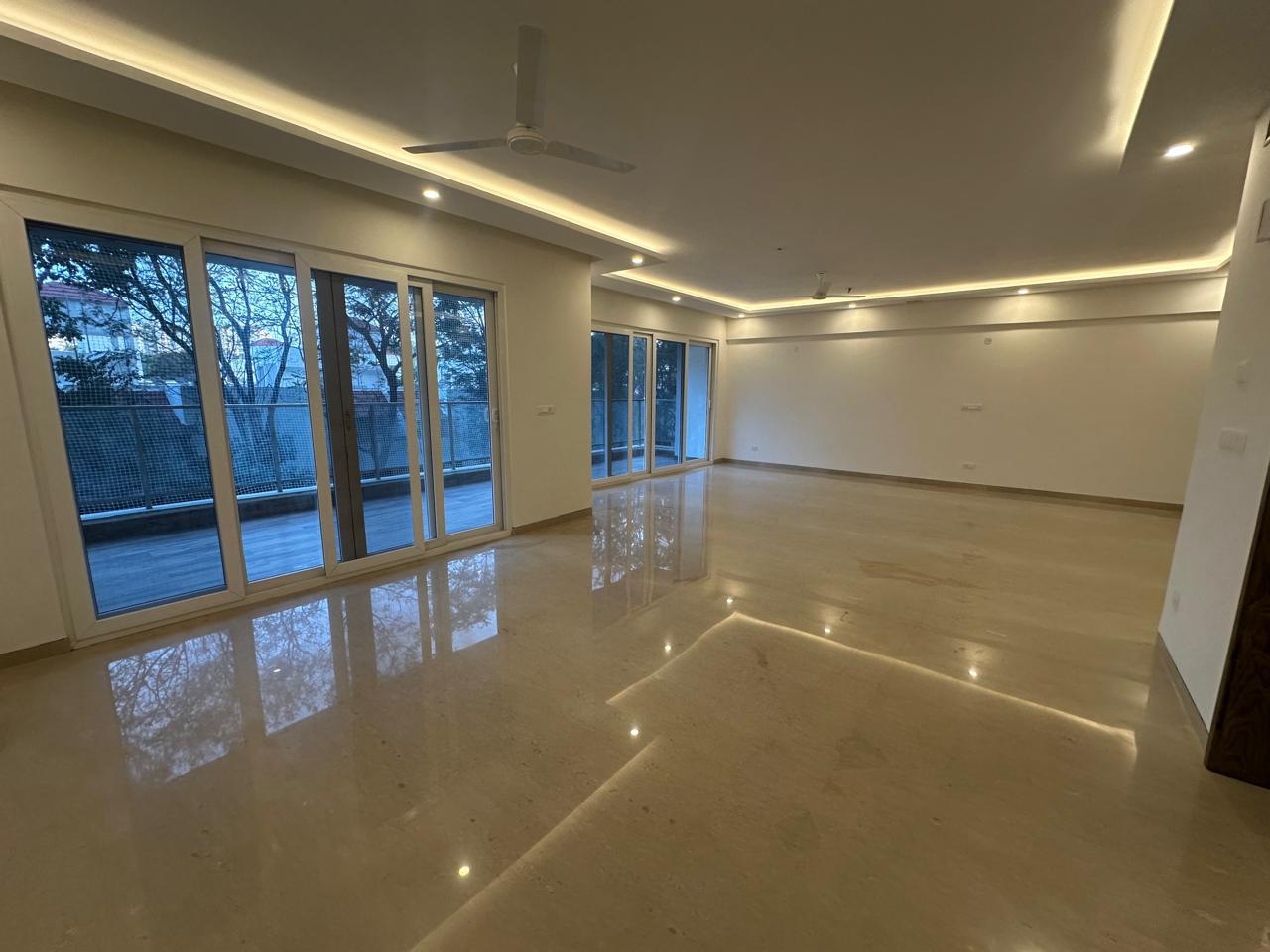 La Palazzo a Beautiful 4 Bed Room for Rental  - Image 5