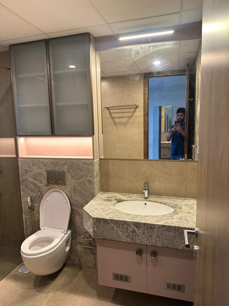 La Palazzo a Beautiful 4 Bed Room for Rental  - Image 9