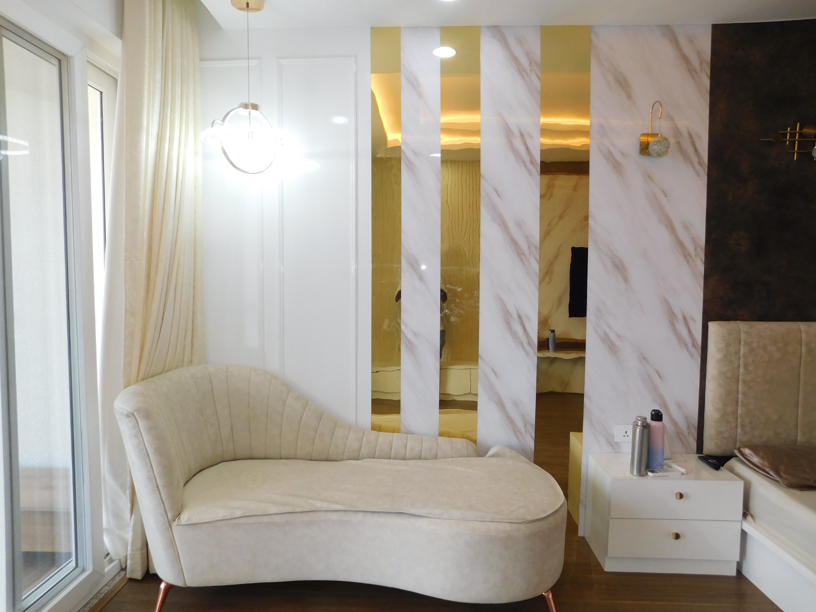 5 Bed Room available for Rental 