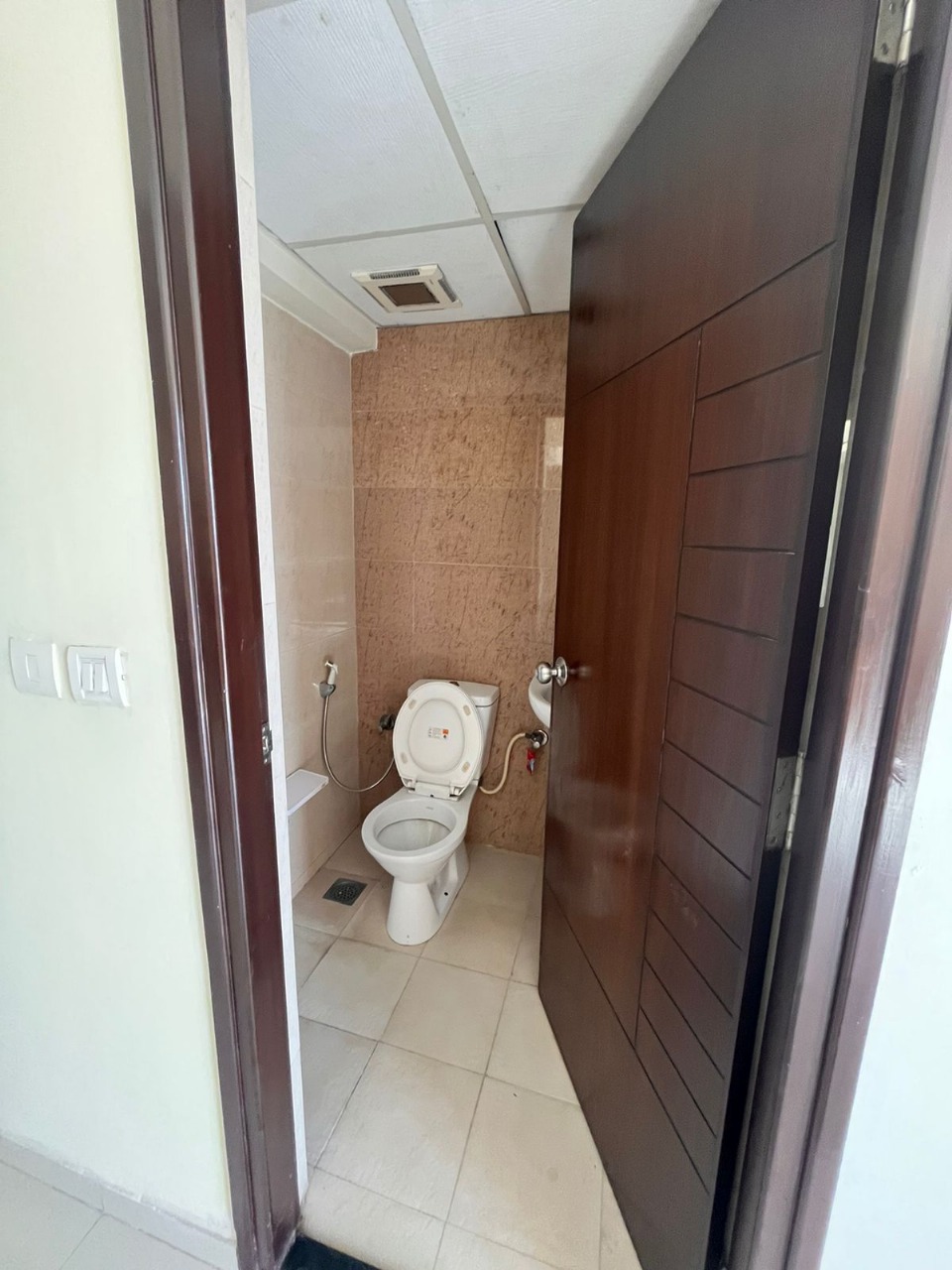 Luxurious & Spacious Penthouse for Sale in Sarjapur Main Road - Image 2