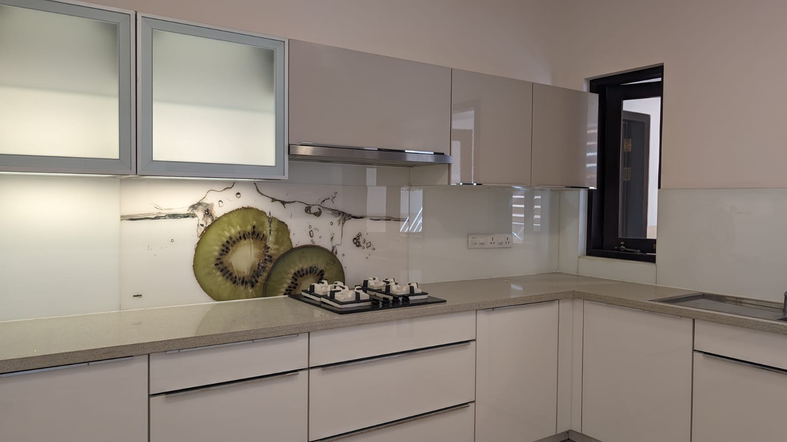 Embassy grove - Image 5