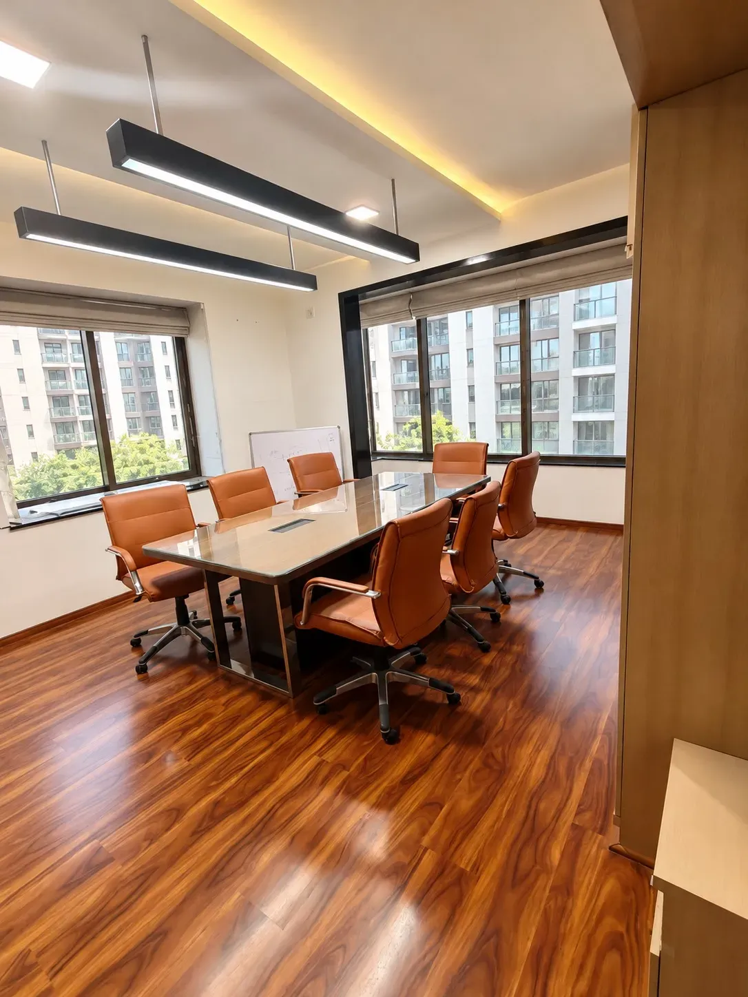 Richmond Road | Furnished Office Space | 1,800 Sq. Ft.