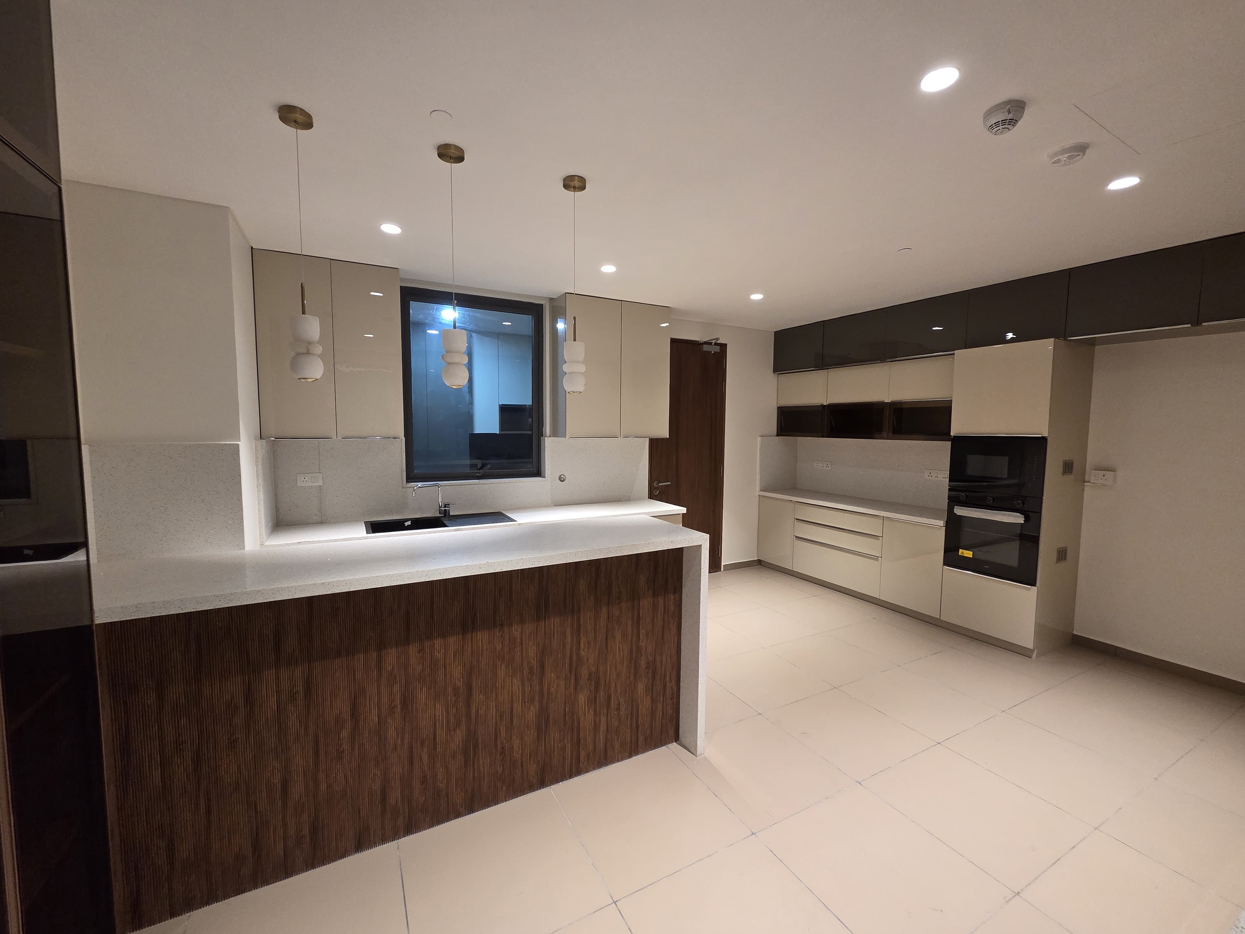 Hebbal | 4 BHK Luxury Resale | 5081 Sq. Ft.