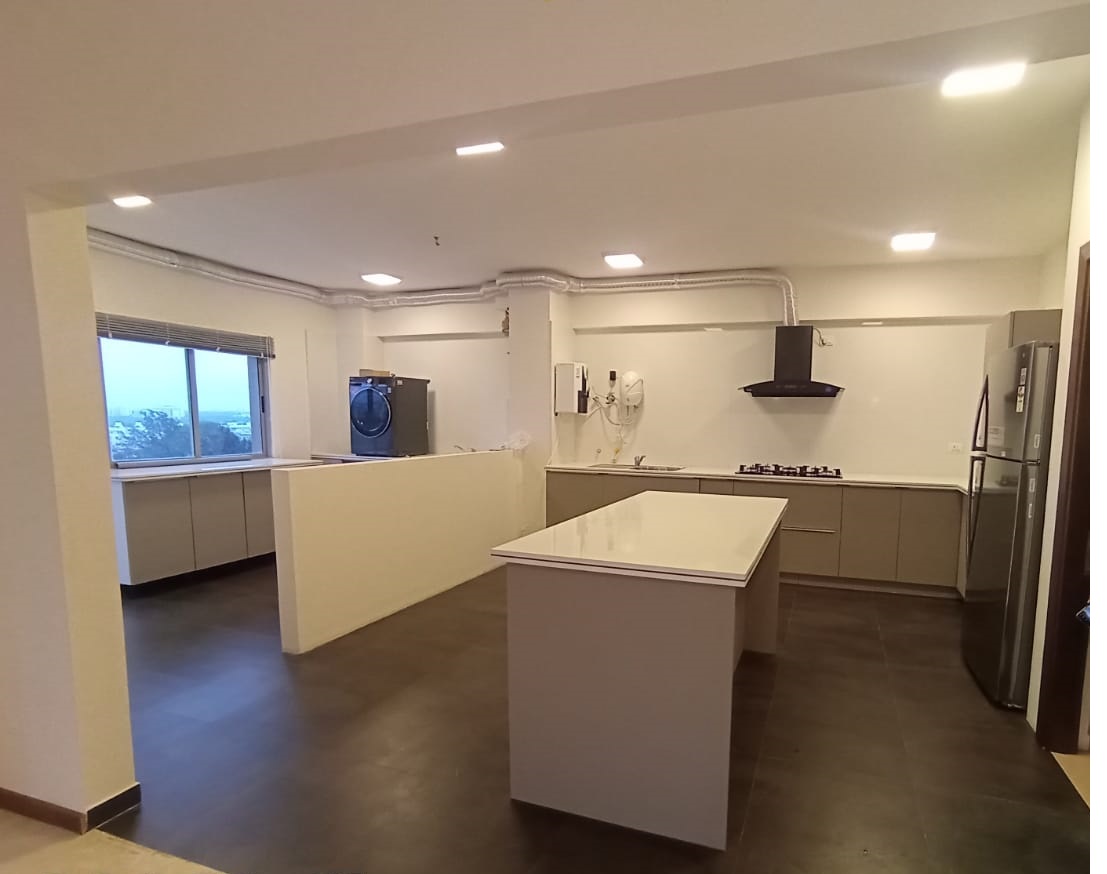 Luxury 4BHK 4200 sq ft residence at UKN Miraya Rose Available on Rent - Image 6