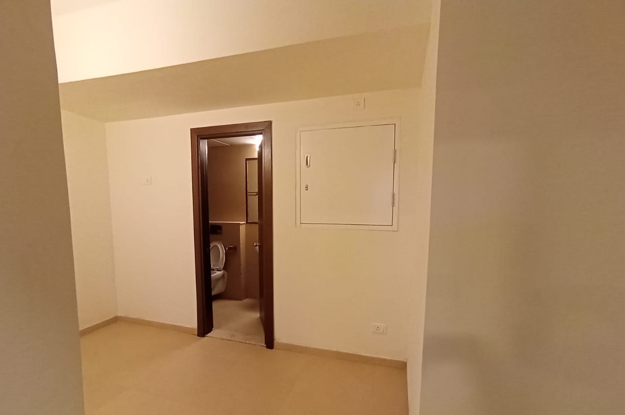 Luxury 4BHK 4200 sq ft residence at UKN Miraya Rose Available on Rent - Image 10