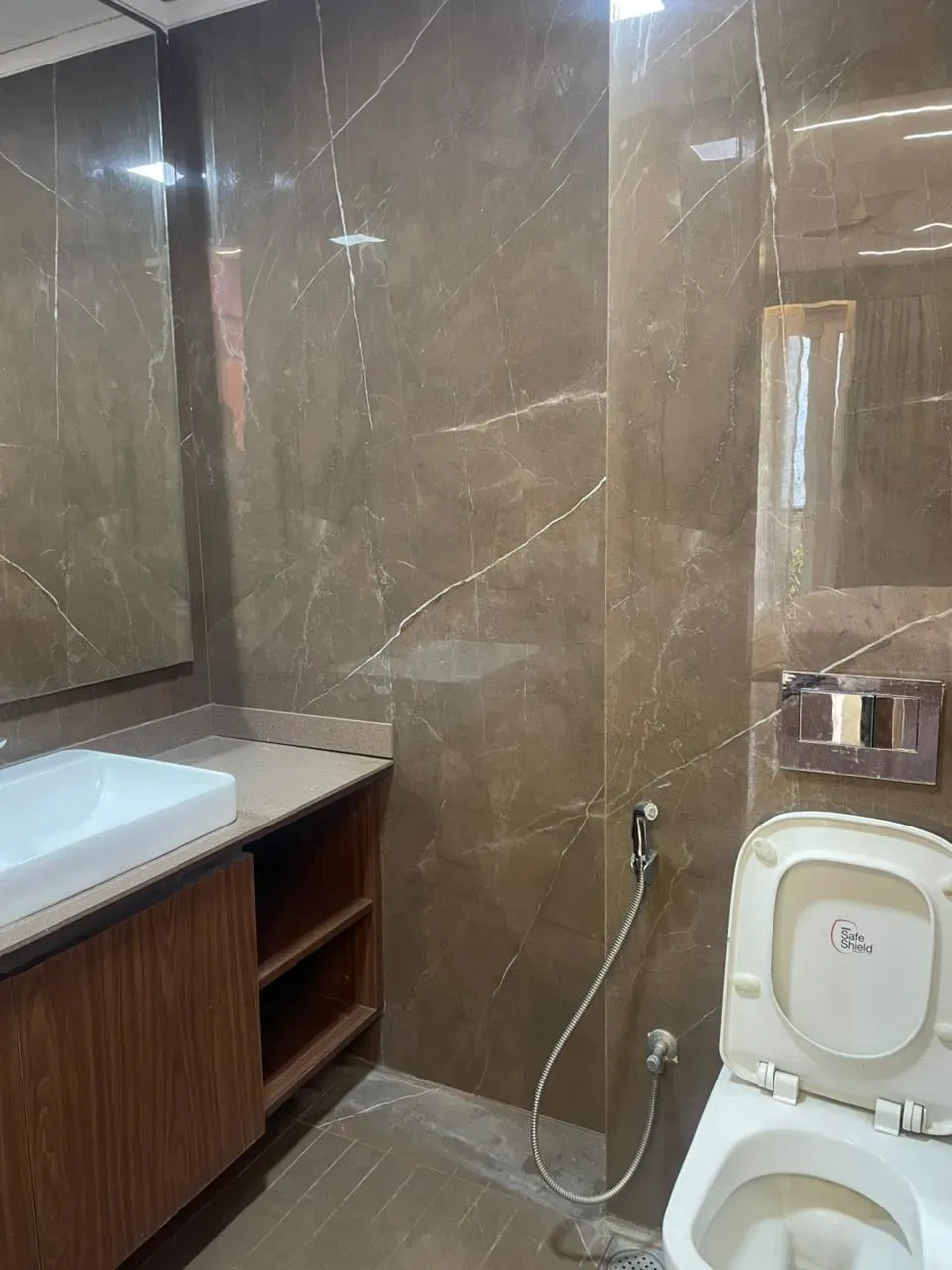 Ashok Nagar | Elite Boutique Residences near Wood Street | 2100 Sq. Ft.