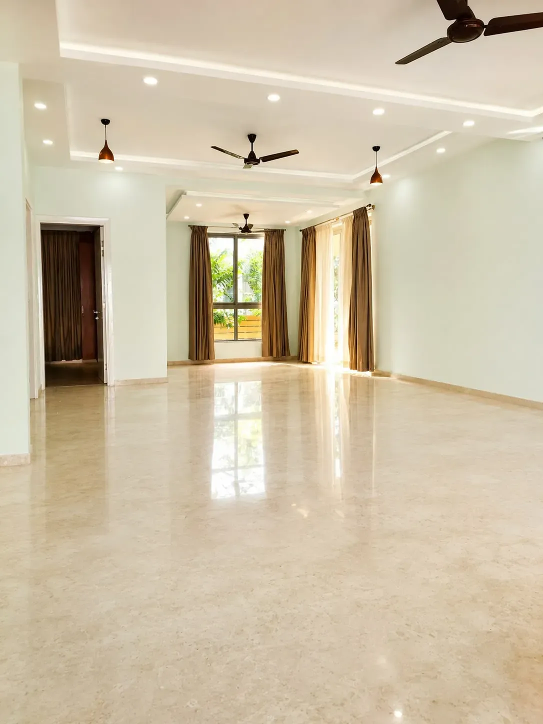 HOUSE OF HIRANANDHNI | Devenahalli | Premium 4 BHK Villa 2