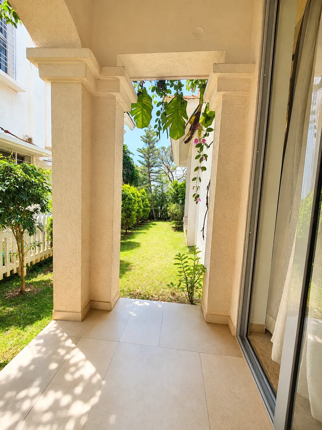HOUSE OF HIRANANDHNI | Devenahalli | Premium 4 BHK Villa 4