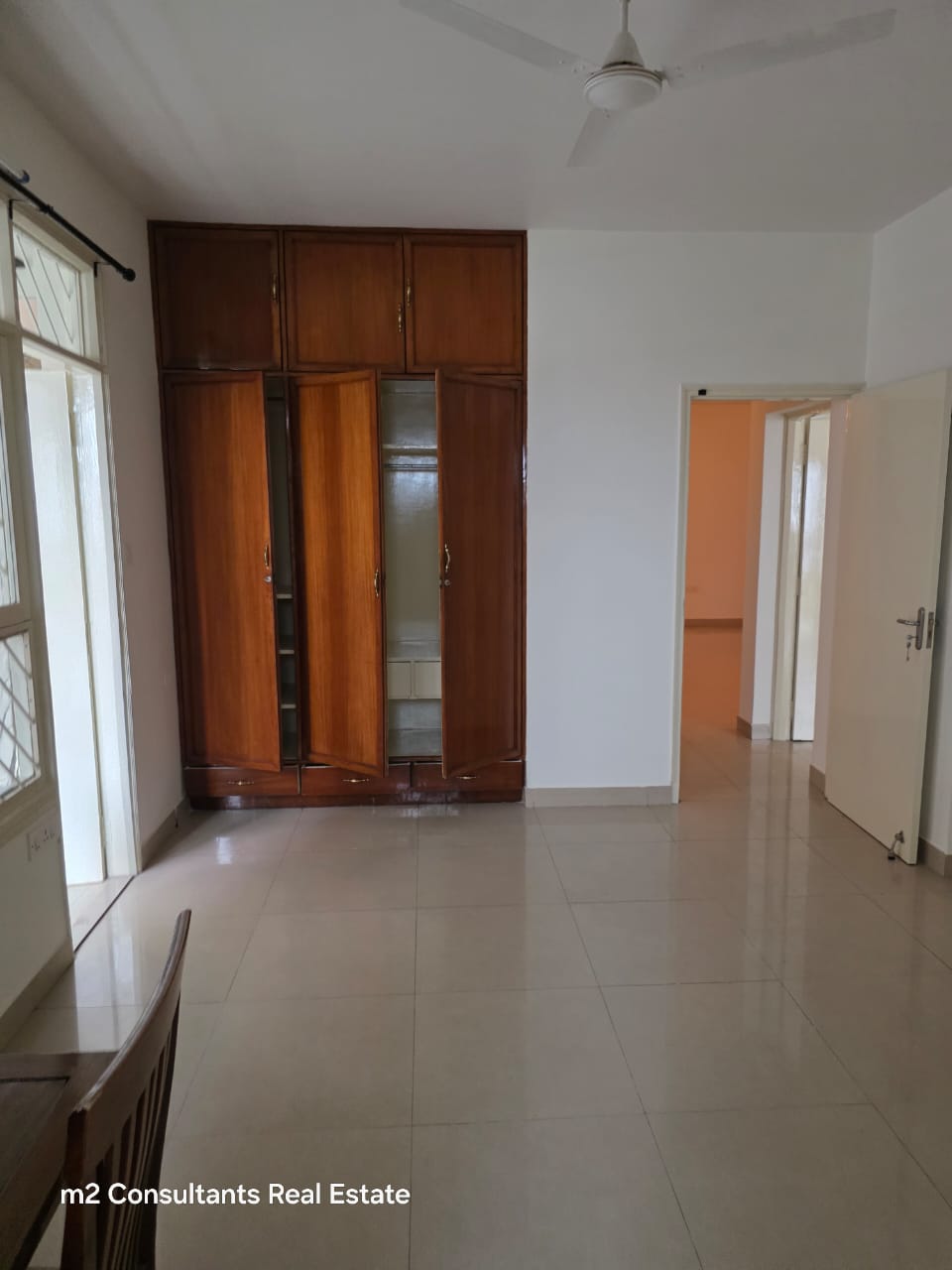 Rental 🏡 READY TO MOVE-IN FLAT FOR RENT IN MG ROAD 2200 Sq Ft - Property in Bangalore