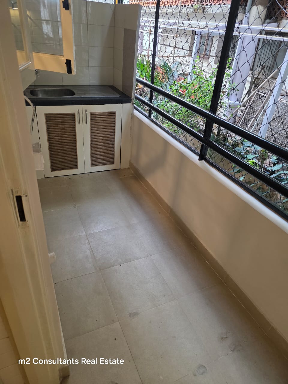 Rental 🏡 READY TO MOVE-IN FLAT FOR RENT IN MG ROAD 2200 Sq Ft - Image 2