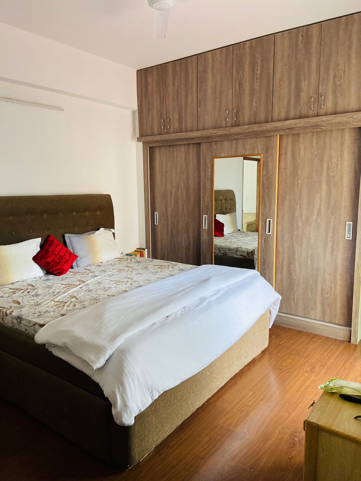 M2 consultants present ✨ Premium 2 BHK Flat for Sale – Private Layout, Off Ulsoor Road ✨ - Image 10