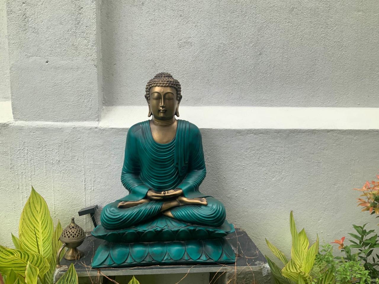 Luxury West-Facing Villa in Nambiar Bellezea - ₹14 Cr - Image 3