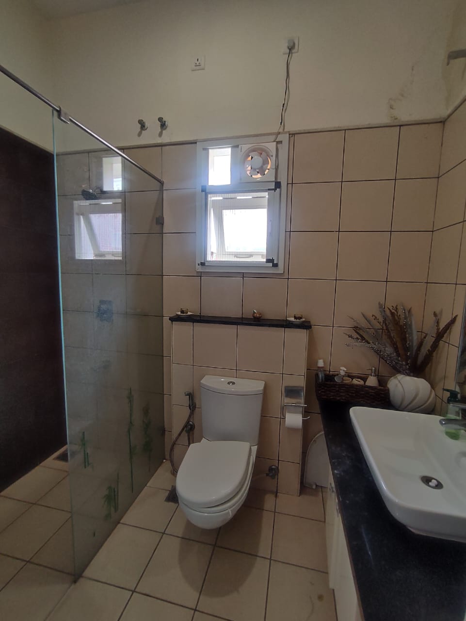 Spacious 4 BHK Rental Property in Prestige Lakeside Habitat, Whitefield | 5 Baths, 4033 sqft - Image 6