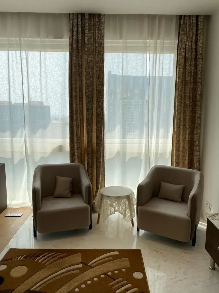 Leela Residences 1BHK - Image 6