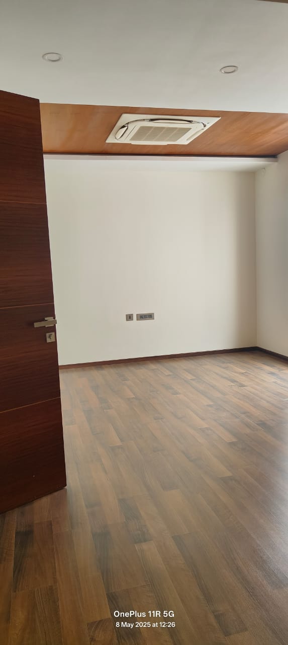 Premium 5 BHK Property for Sale in the serene AECS Layout | 6 Baths, 4600 sqft - Image 2