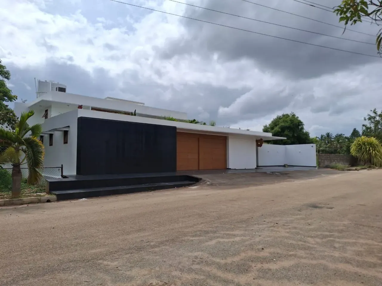 Luxurious Large 4BHK Independent House for Rent near Doddajala, 4