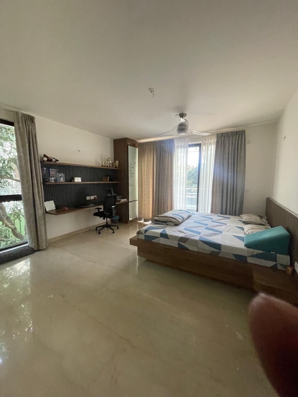 Luxury Living: Fully Furnished 4BHK Villa at Under The Sun, IVC Road - Image 12